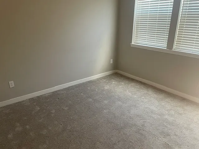 5017 NE 22nd Ave — Photo 12