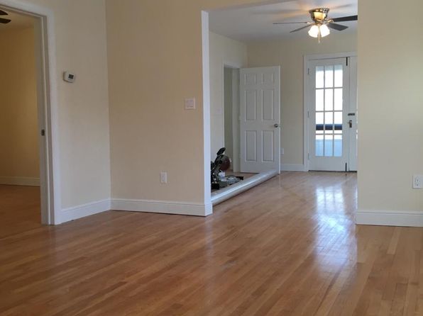 42 Kenyon Ct