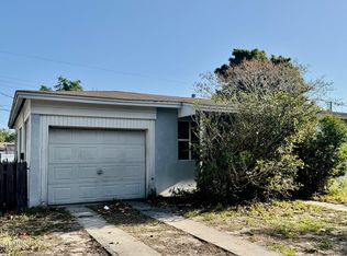 1050 Broadmoor Dr, Cocoa, FL 32922