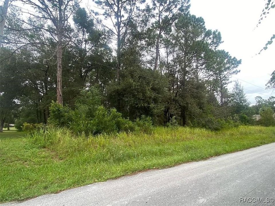 1st image of 2315 W Dolphin Dr