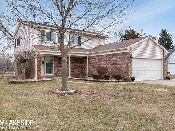 2nd image of 41510 Huntington Ct