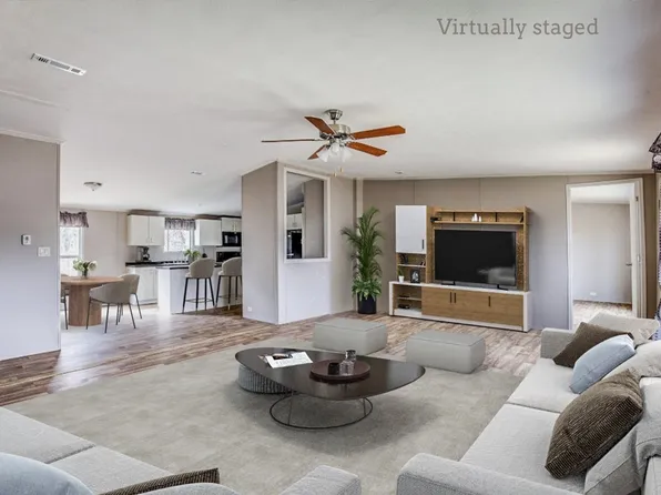 237 Reign Rd, Mabank, TX 75147