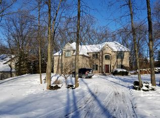 9892 Creekwood Trl, Davisburg, MI