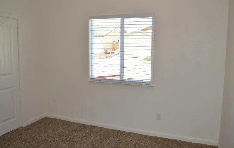 4467 Jennifer Way — Photo 25