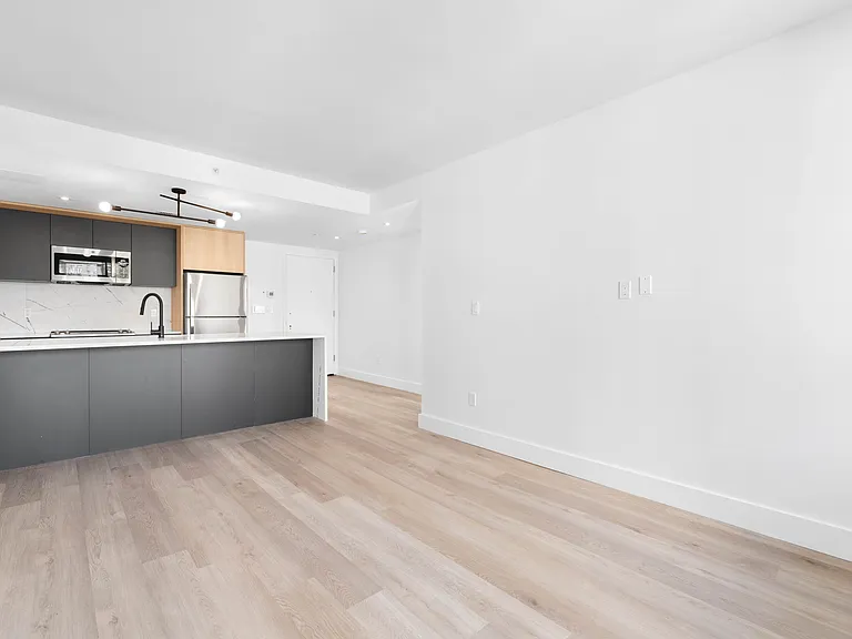 1650 Madison Ave #7D — Photo 8