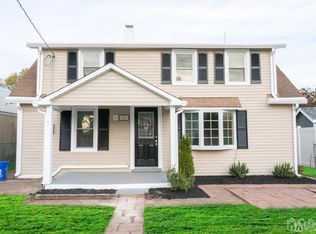 157 S 17th Ave, Manville, NJ 08835