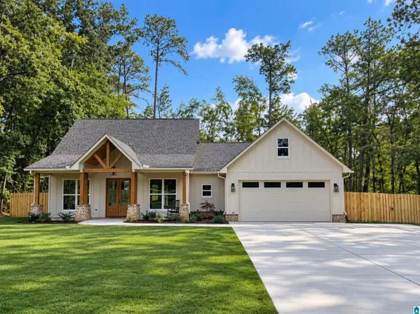 5219 Roy Dr, Helena, AL 35080