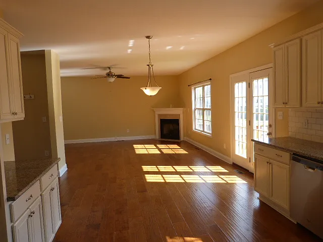 4752 Windstar Way — Photo 30