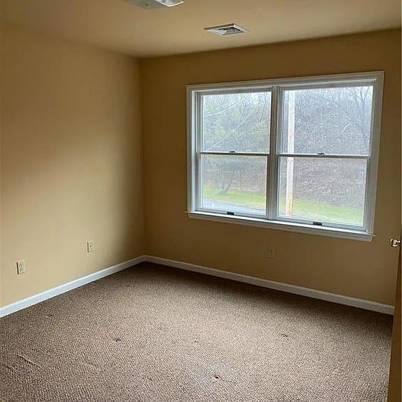 2862 Christian Springs Rd — Photo 10