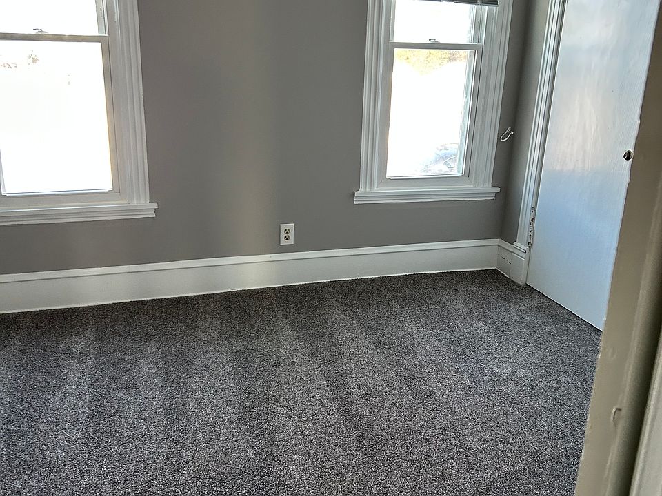 1st image of 2120 Sheridan Ave N #2