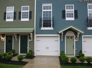 35 Grandview Dr, Rocky River, OH 44116