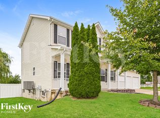 1097 Prince Albert Ct, O'Fallon, MO 63366