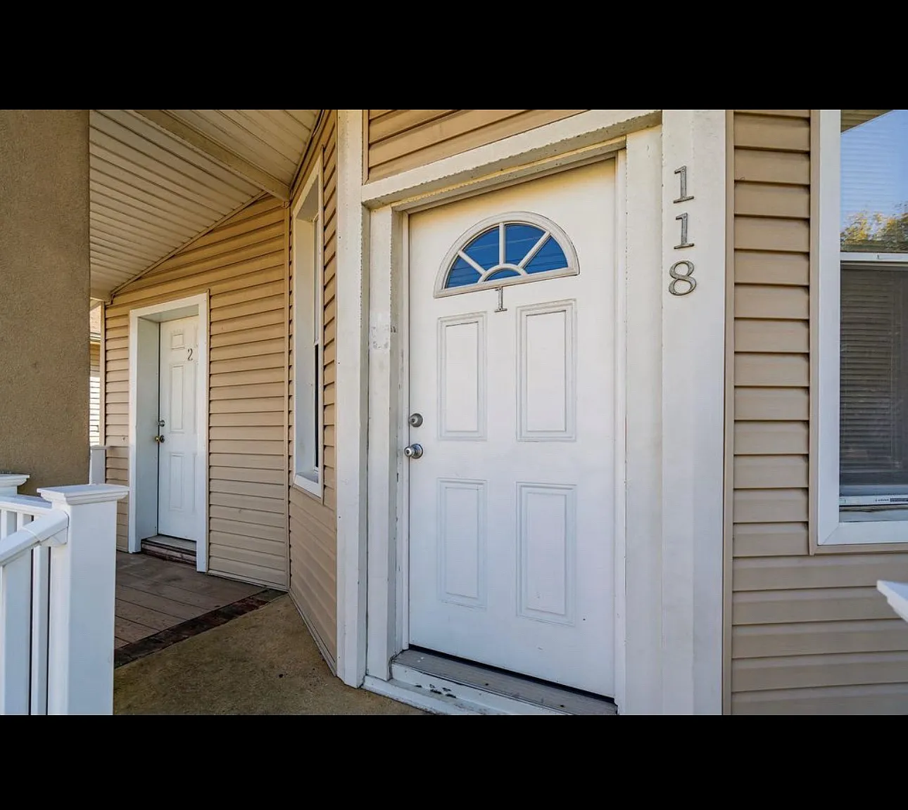 3 bed, 888 sqft, $3,500 — Photo 3