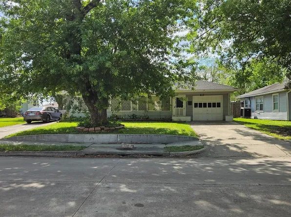 940 Coleman Ave, Pasadena, TX 77506