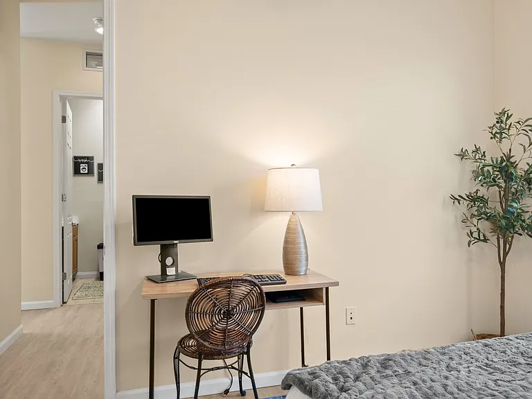 80528 Avenida San Fernando — Photo 20