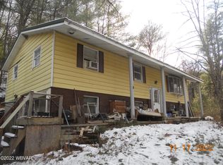 191 Campbell Rd, Mill Hall, PA 17751