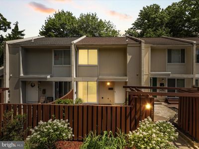 2425 Southgate Sq, Reston, VA, 20191