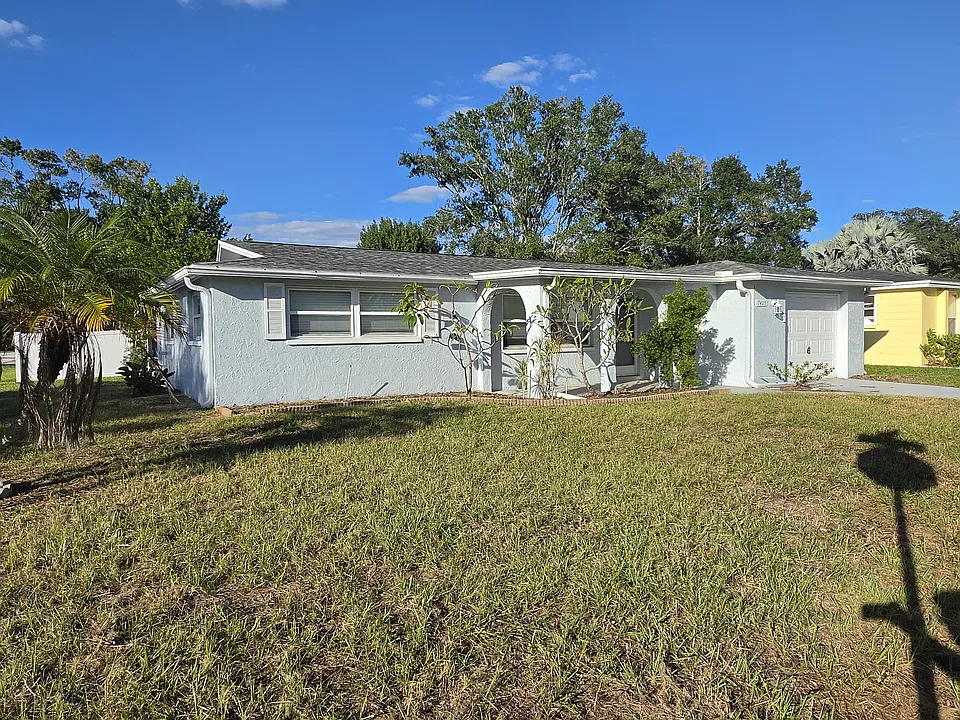 7425 Betula Dr