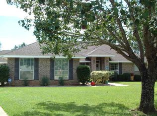 206 Madison Ln, Foley, AL 36535