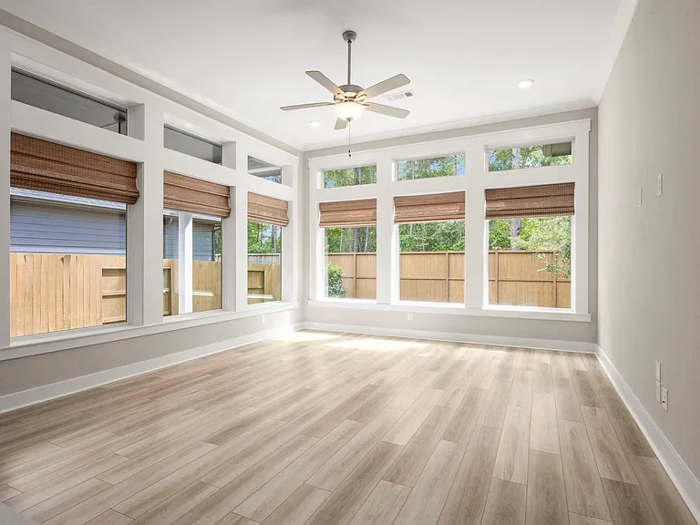 311 Pilazzo St — Photo 10