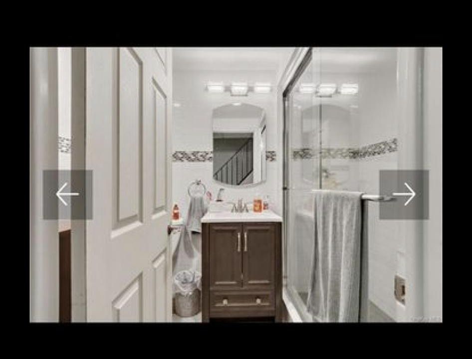 1st image of 1037 Quincy Ave #1