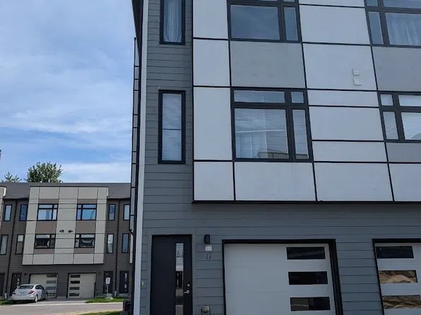 540 Essa Rd #17, Barrie, ON L4N 9E5