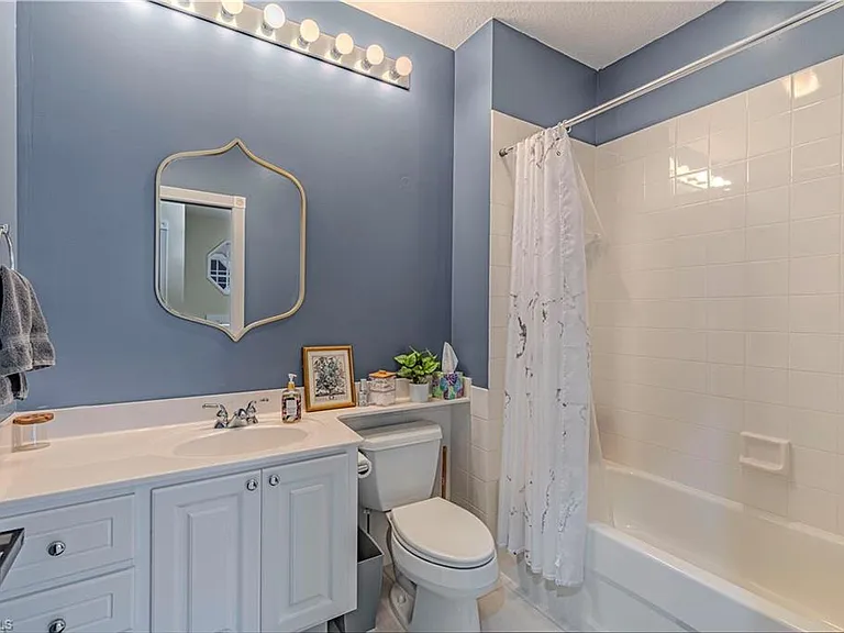 28572 Alessandria Cir SW — Photo 16