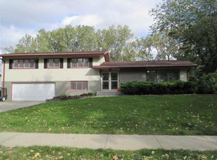 3910 Cheyenne Blvd, Sioux City, IA 51104