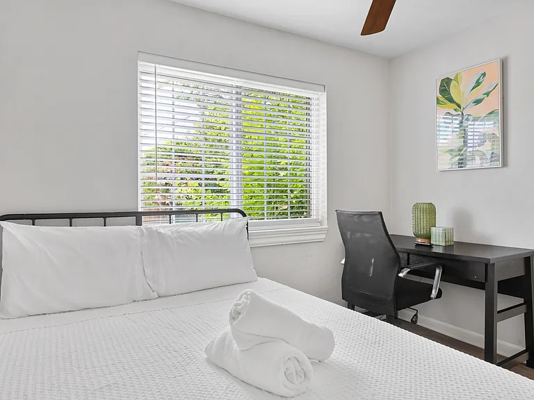 2025 Japonica Ln — Photo 17