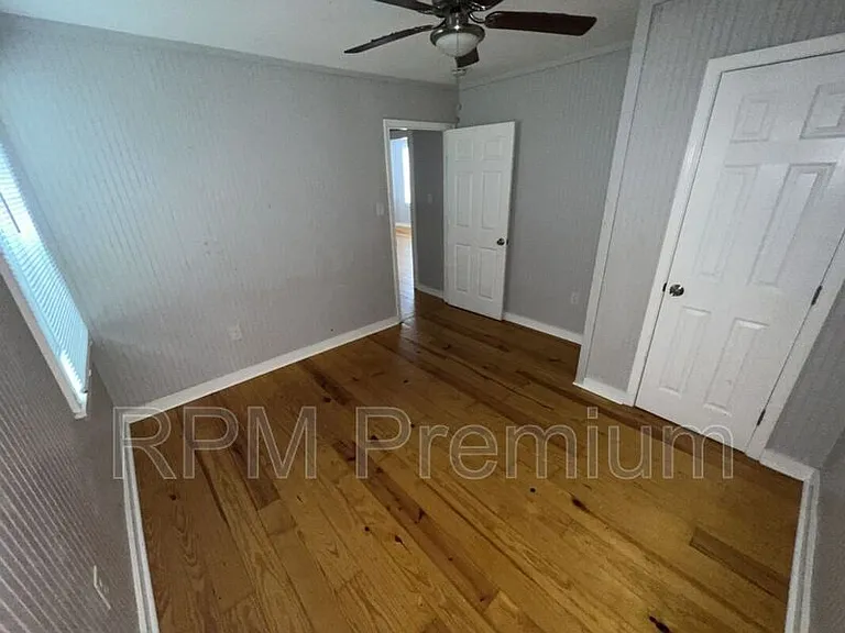 3647 Mission Dr — Photo 14
