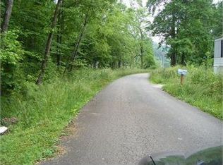 437 Mosley Rd, Rockholds, KY 40759