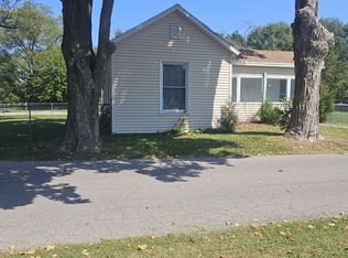 401 Harrison St, Walkerton, IN 46574