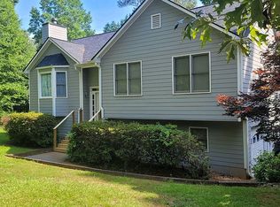 72 Sentry Dr, Cartersville, GA 30120