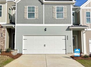 232 Switcher Ct, Union City, GA 30291