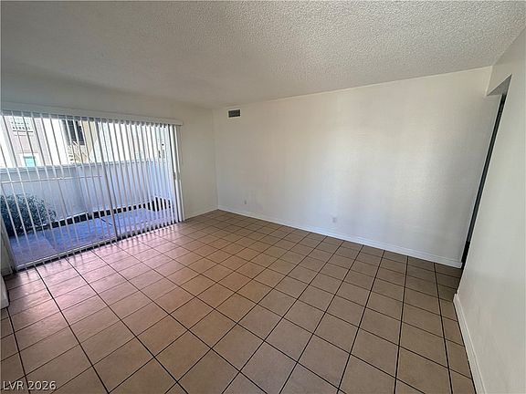 3rd image of 1405 Vegas Valley Dr APT 193