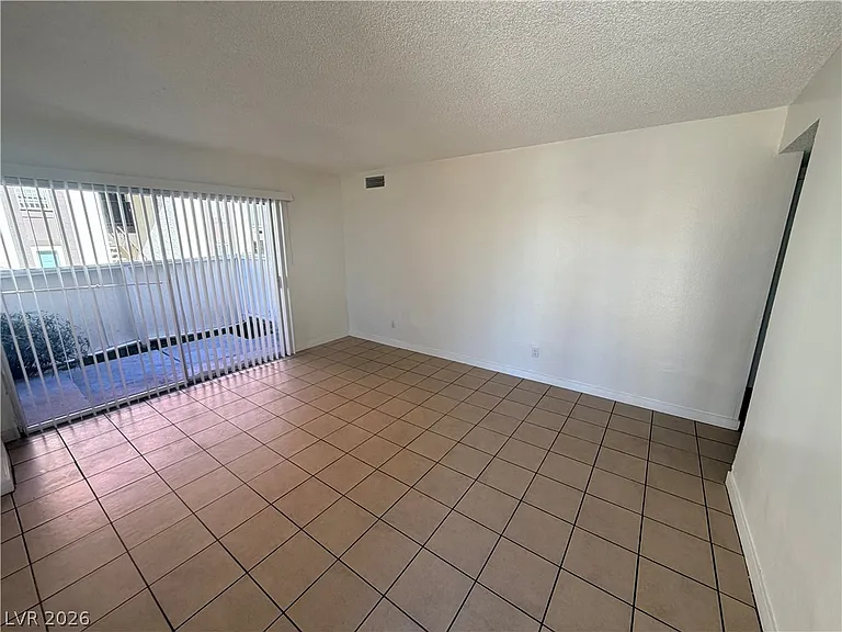 1405 Vegas Valley Dr #193 — Photo 3