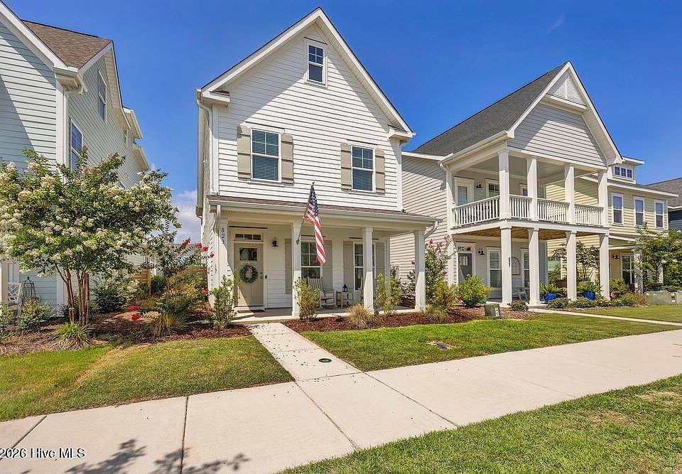 1st image of 823 Edgerton Drive