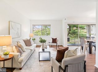 12201 Braxfield Ct APT 13, Rockville, MD 20852