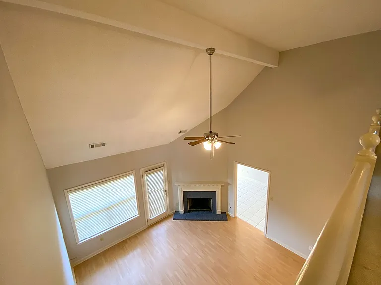 8294 Floral Springs Dr — Photo 6