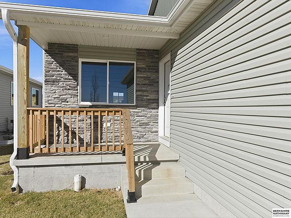 3rd image of 3575 Little Bluestem Rd