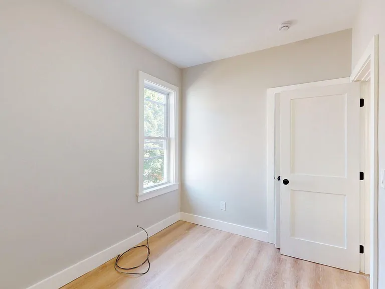 8 Curtis St #2 — Photo 18