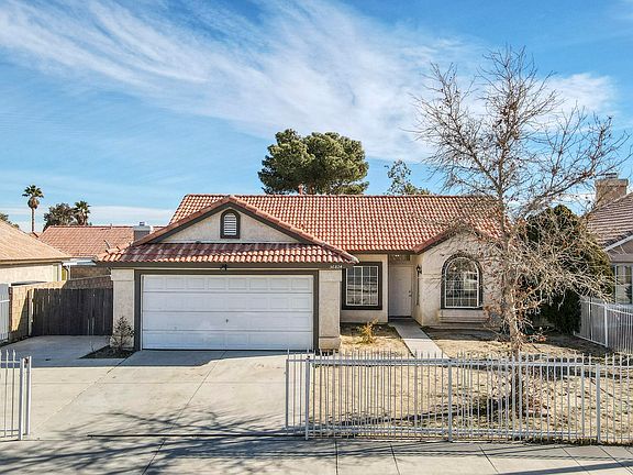 2nd image of 36824 Pine Valley Ct