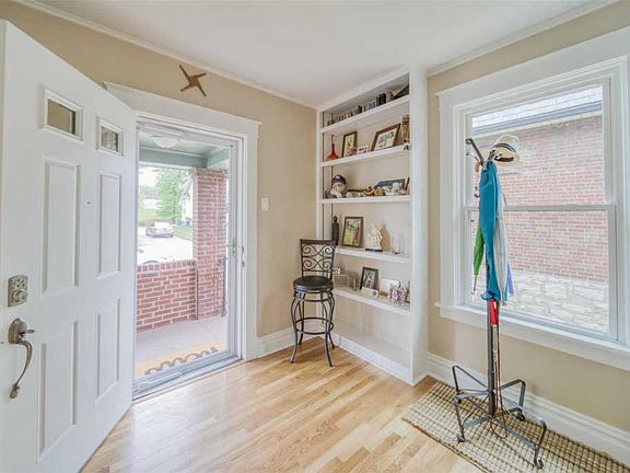 5th image of 7147 Wise Ave