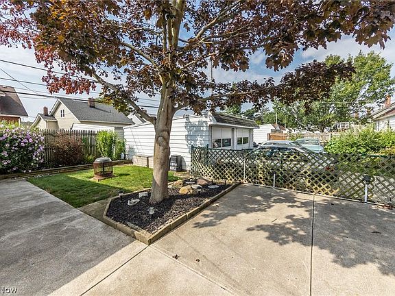 5th image of 6803 Sunderland Dr