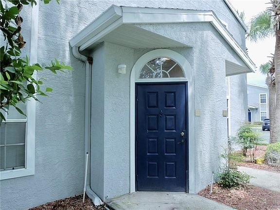 2nd image of 1617 Columbia Arms Cir Unit 253