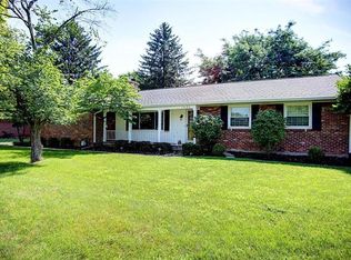 1020 Renown Rd, Dayton, OH 45430