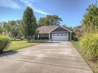 6603 County Ln #276, Carl Junction, MO 64834