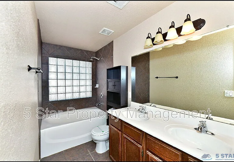12976 Enrique Gomez Ln — Photo 28