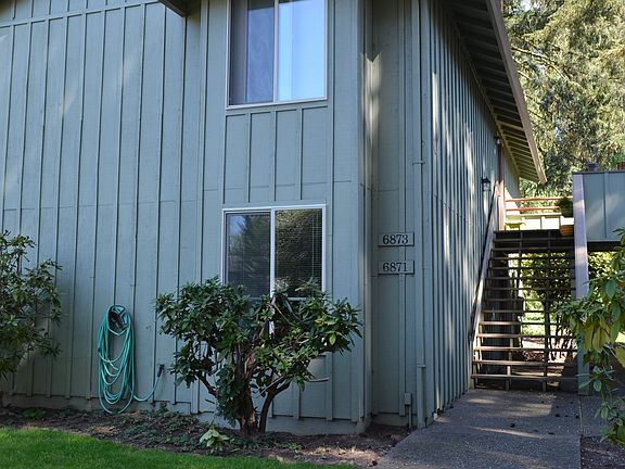 Outside/Upper unit