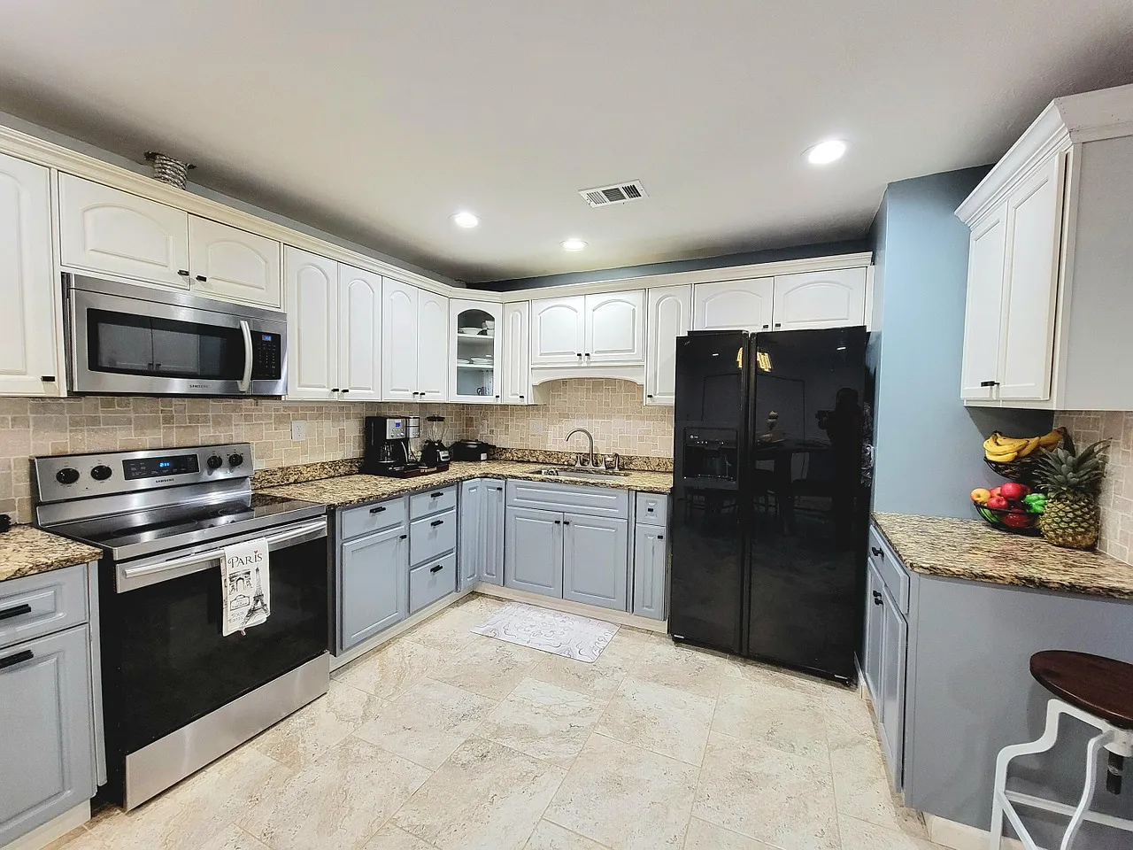 4 bed, 1632 sqft, $2,650 — Photo 1